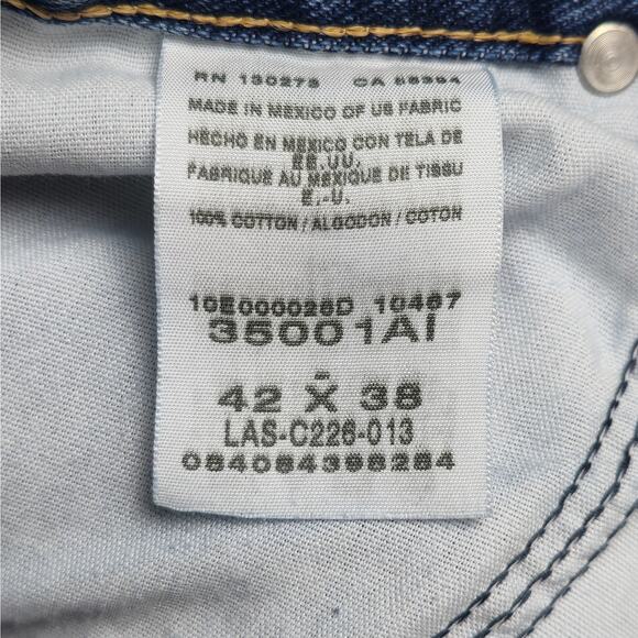 Wrangler Jeans Mens Size 42x35 (hemmed) Straight Rugged Wear - Picture 11 of 16
